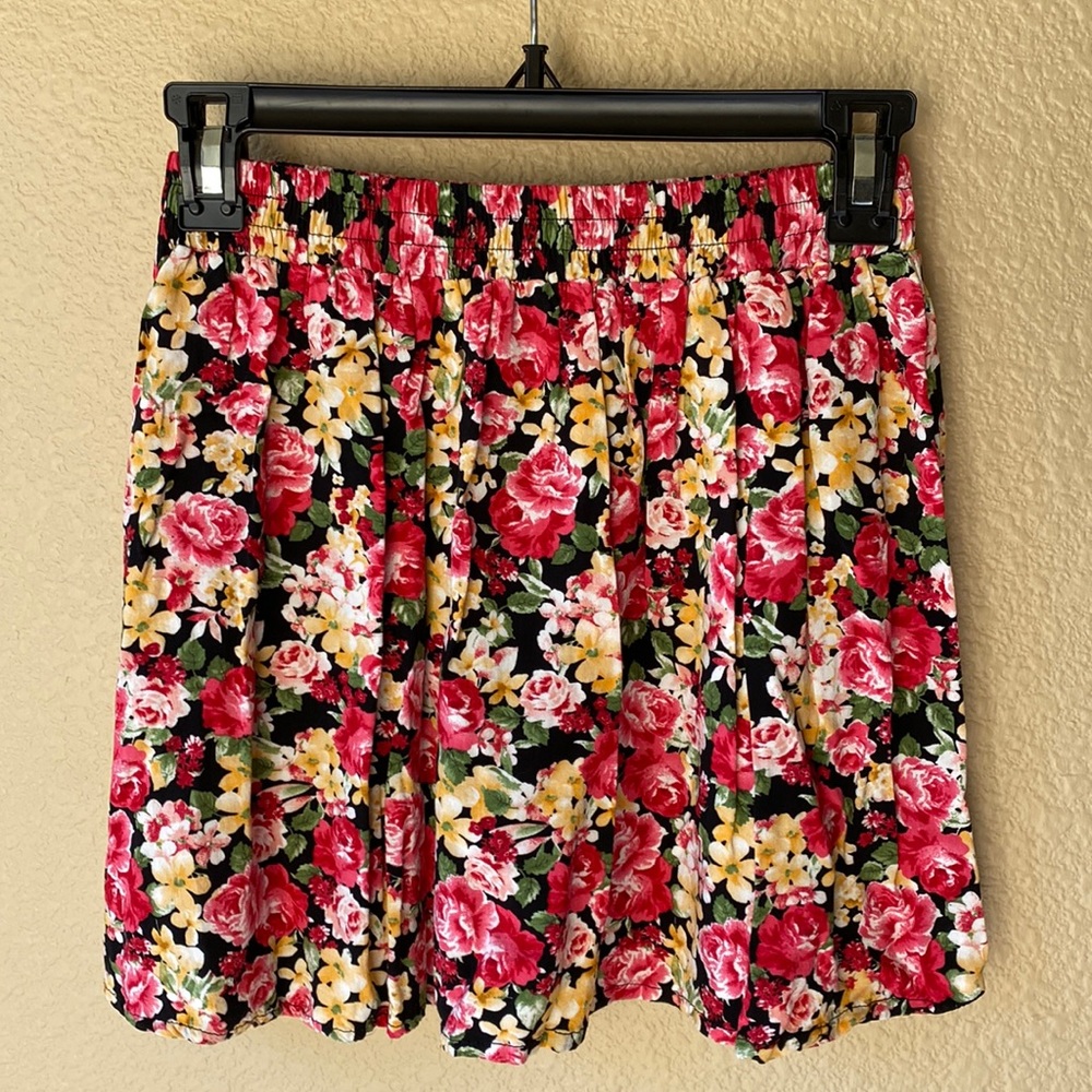 Forever 21 floral skirt